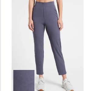 Athleta Brooklyn Textured Ankle Pants Size 14 in Violet Color